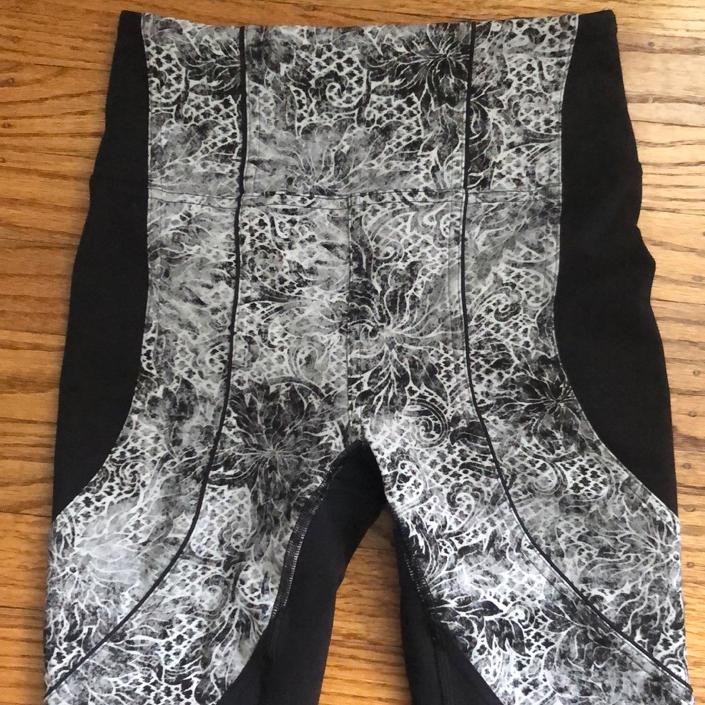 Lululemon Sweat & Repeat Tights Leggings - Picture 3 of 9